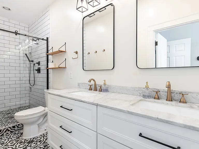 966 Charles Allen Dr NE — Photo 22