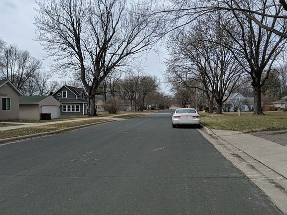 4th image of 735 7th St W