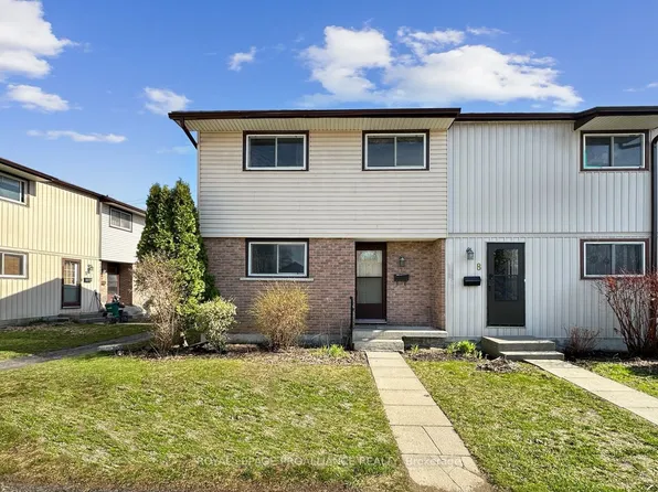 7 Tiffany Pl #7, Quinte West, ON K8V 6A3