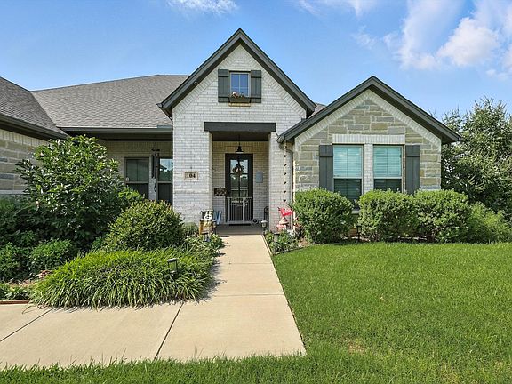 2nd image of 104 Maudy Ln