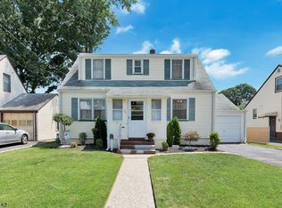 313 Fernwood Ter, Linden, NJ 07036