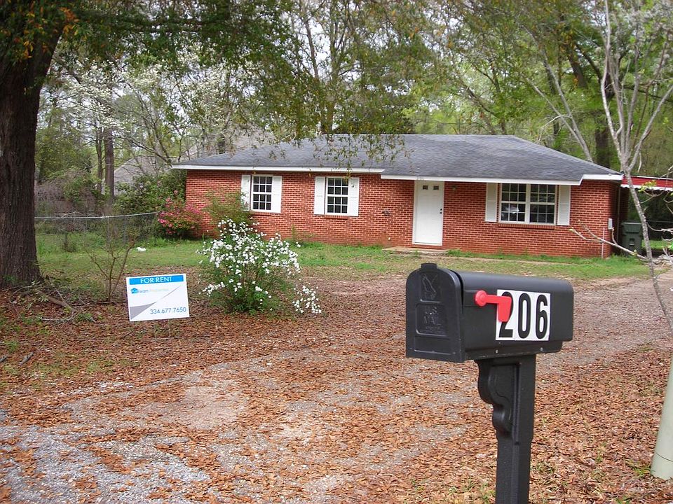 1st image of 206 Sweet Gum Dr