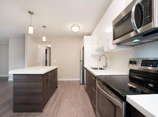 410 102nd Ave SE APT 4, Bellevue, WA 98004