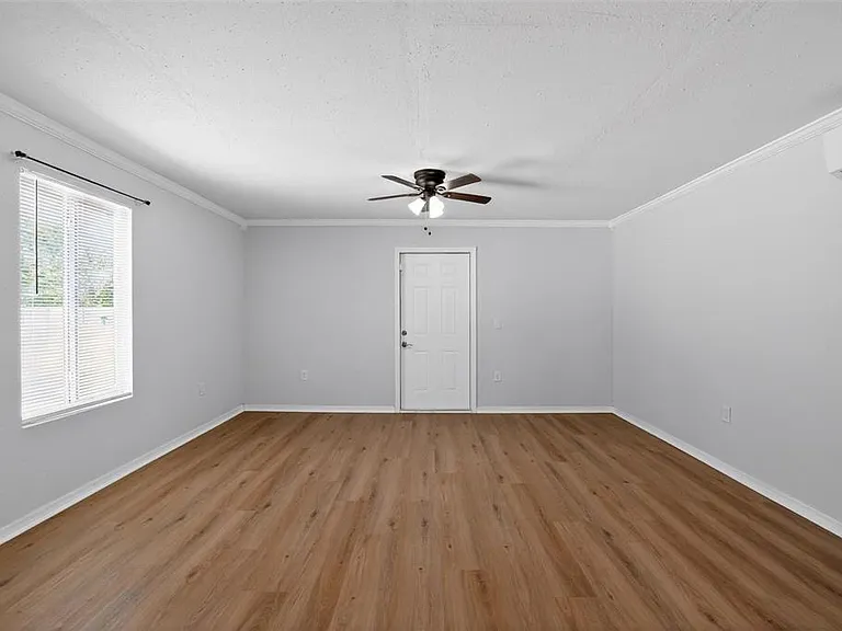 3240 Apfel Rd — Photo 37
