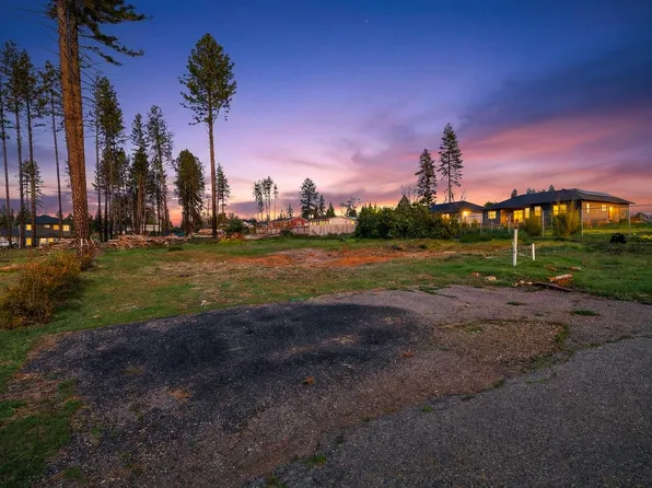 1443 Powell Ln, Paradise, CA 95969