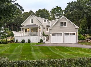 36 Stockbridge St, Cohasset, MA 02025