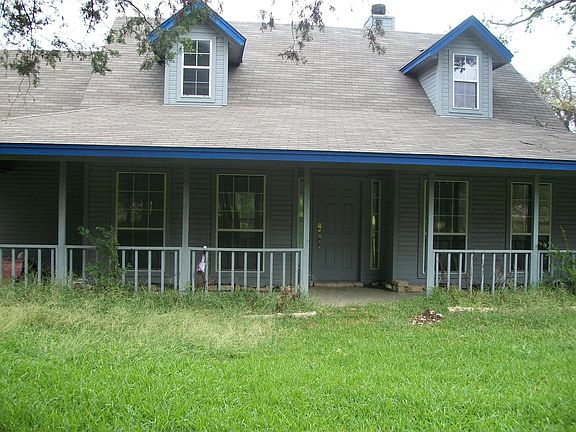 2nd image of 2809 Brookhollow Dr