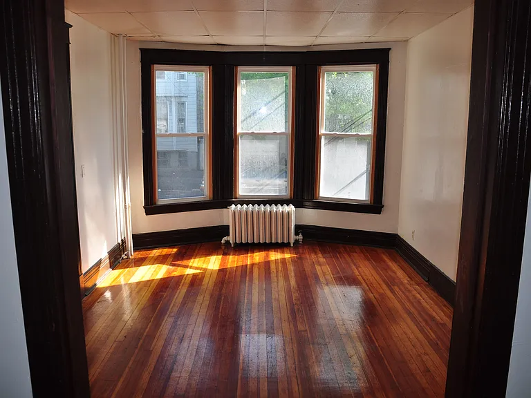 364 Orange St #1 — Photo 4