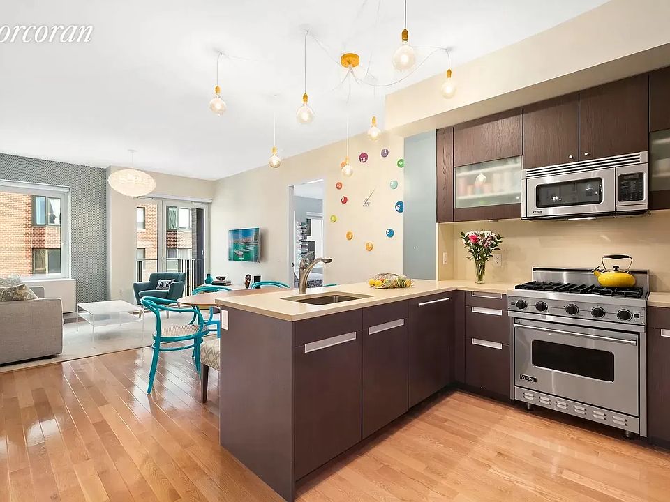 1st image of 454 W 54th St APT 6I
