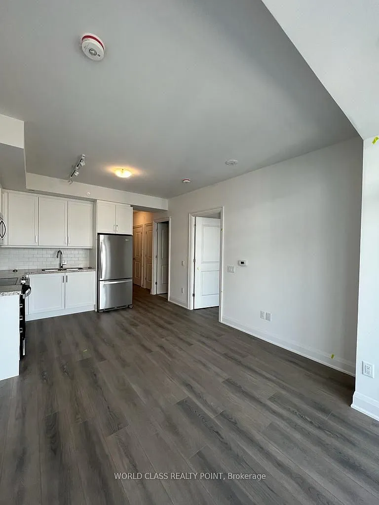 2 bed, $2,800 — Photo 2