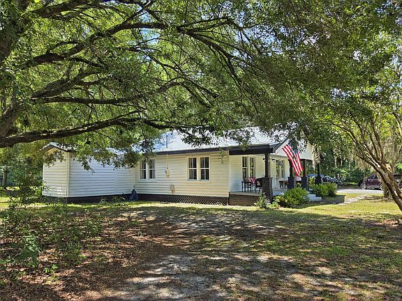 2nd image of 1315 Ridge Rd