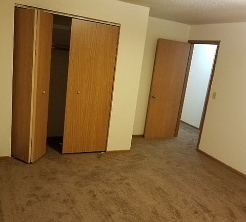 5th image of 402 7th St SE #106