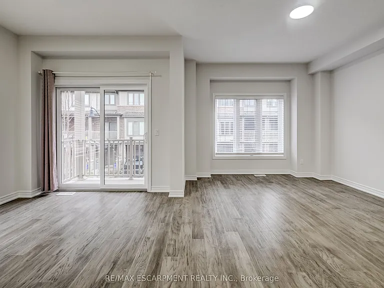 23 Ridgeside Ln — Photo 14