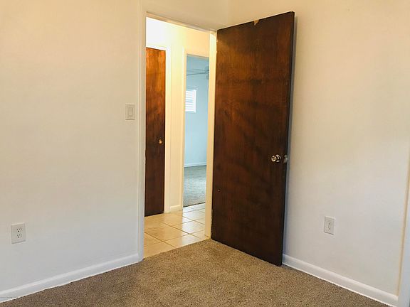 5th image of 235 Cherry Ave #0