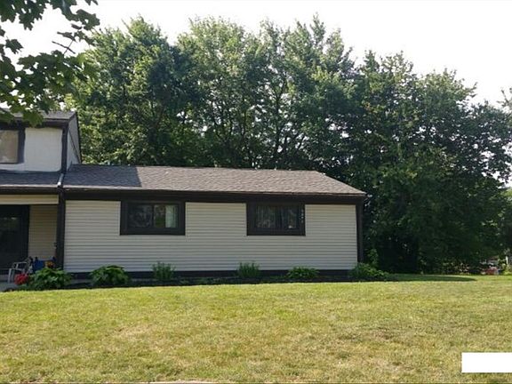 3rd image of 6072 Lepage Ct