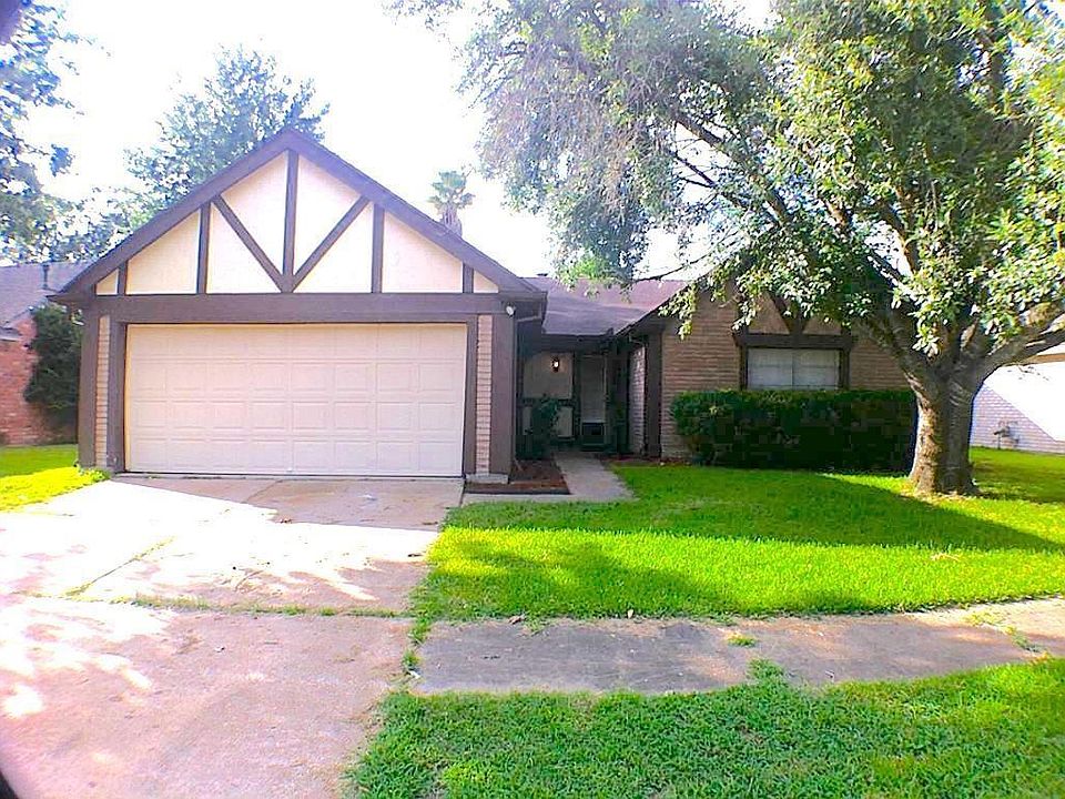 1st image of 19447 Elmtree Estates Dr