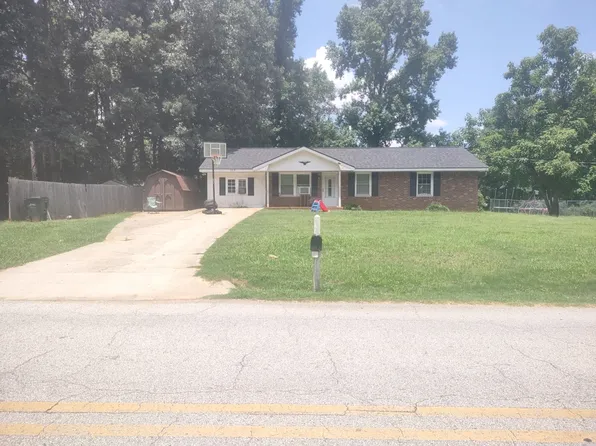 504 Moore St, Oxford, GA 30054