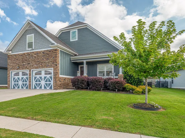 7925 Frostwood Ln, Ooltewah, TN 37363