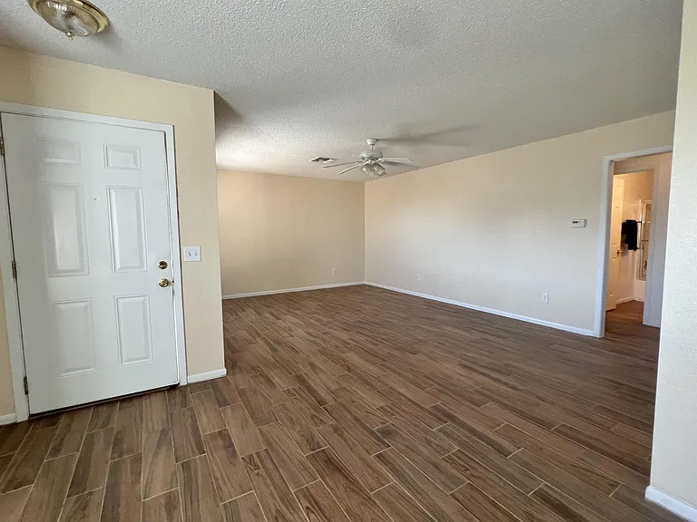 5427 Ricci St #2 — Photo 4
