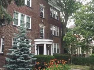 14 Granger Pl, Buffalo, NY