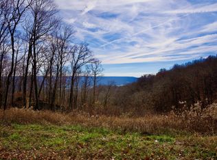 323A White Oak Flatt Rd, Sparta, TN 38583