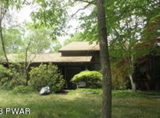 149 Dwarfskill Ct, Milford, PA 18337