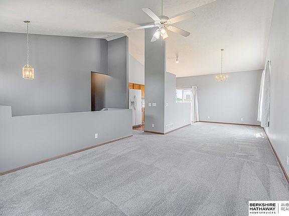 4th image of 4923 S 194th Ave