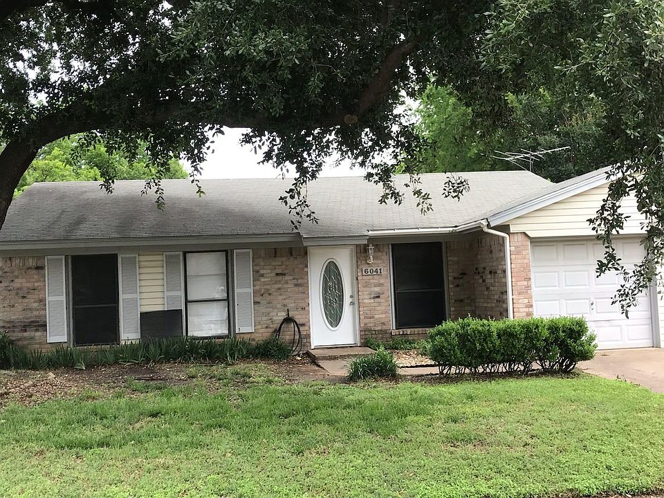 2nd image of 6041 Robin Dr