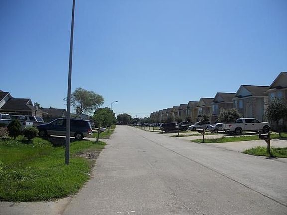 3rd image of 5610 Markwood Ln