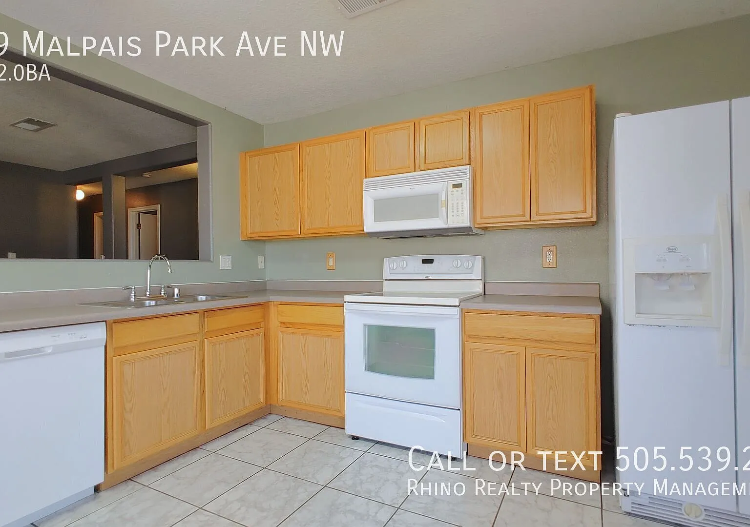 Cozy 3 Bedroom 2 Bathroom Home In The NW! — Photo 4