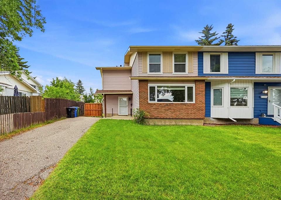 1st image of 5608 S Rundlehorn Dr NE