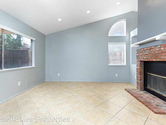 4th image of 3134 Twincreek Ave