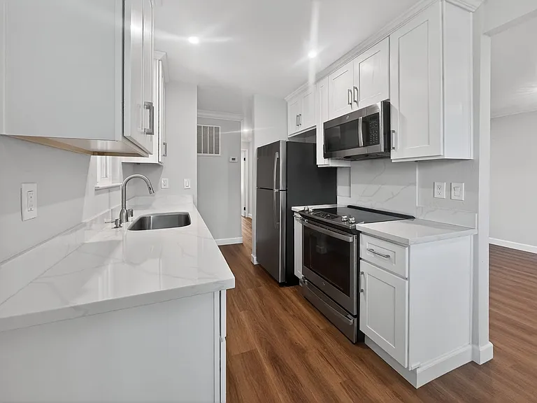 1566 Sunnyvale Ave #9 — Photo 8