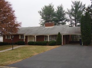 3430 Overbrook Dr SW, Roanoke, VA 24018