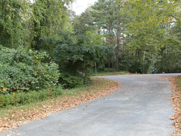 Mountain View Dr, Charlottesville, VA 22903