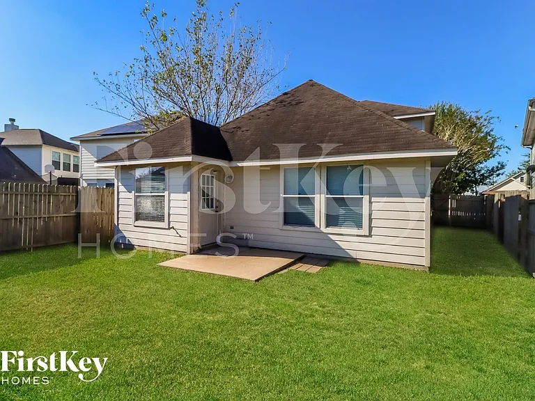 14111 Bishop Bend Ln — Photo 15