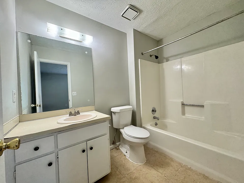 Main Bathroom