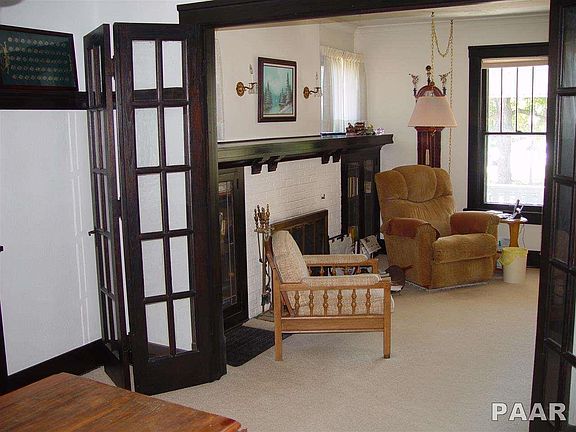 4th image of 745 E McClure Ave