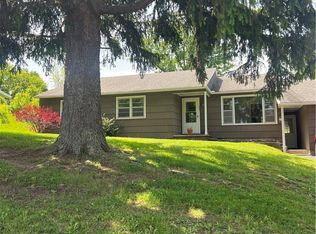 623 E Hamilton Ave N, Sherrill, NY 13461