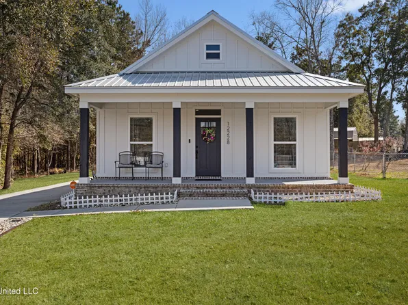 12228 Fishermans Trl, Gulfport, MS 39503