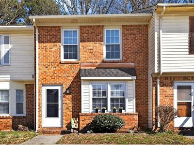 104 Elmhurst Ct, Portsmouth, VA, 23701