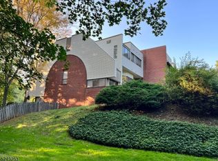 1 Durar Ave, Ridgewood, NJ 07450