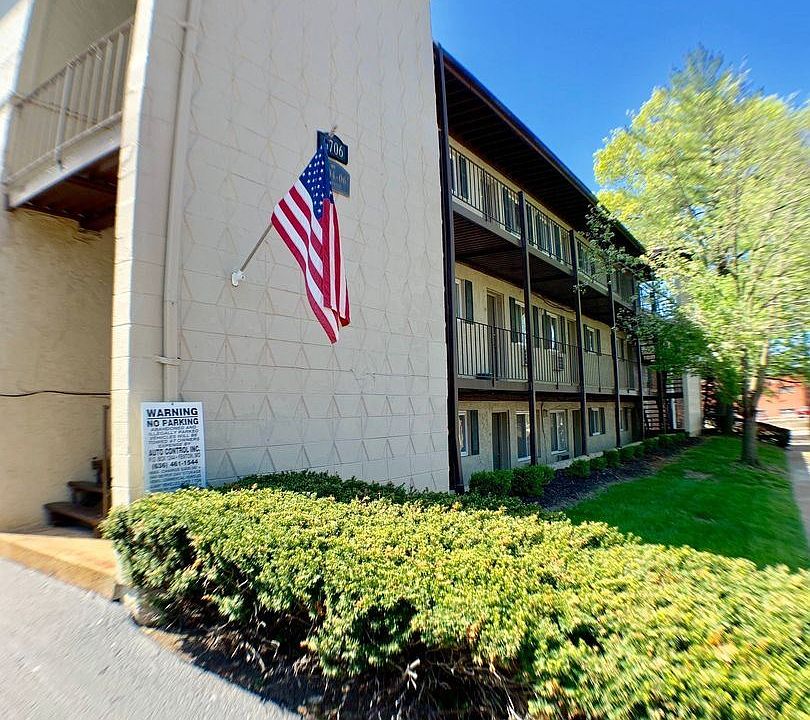1st image of 3704 Greenwood Blvd #33