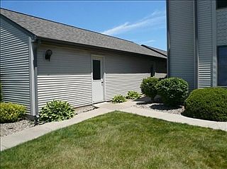 5th image of 3502 Timberbridge Dr APT B