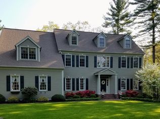 44 Lancashire Dr, Mansfield, MA 02048