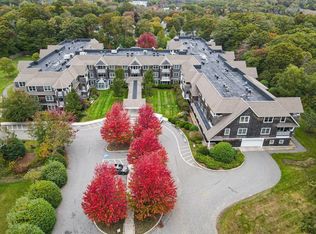 110 Dillingham Ave UNIT 212, Falmouth, MA 02540