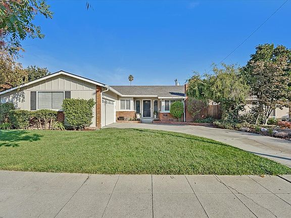 2nd image of 1537 Shaw Dr