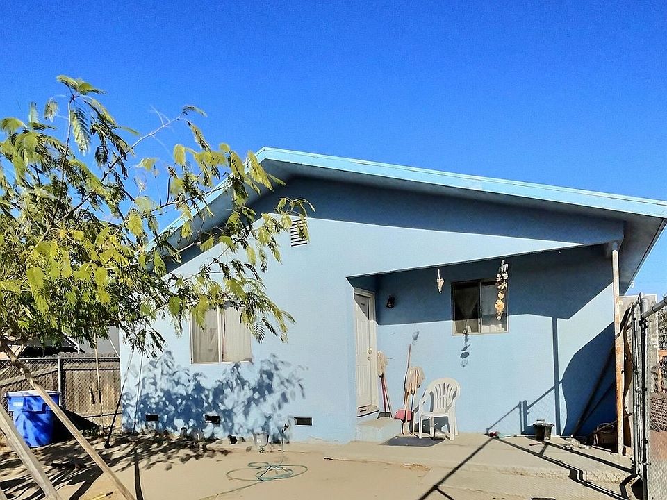 1st image of 1811 N 10th Ave