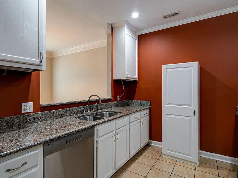 5813 Wrightsville Ave #154 — Photo 7