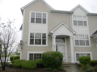 637 Berry Ridge Dr, Joliet, IL 60431